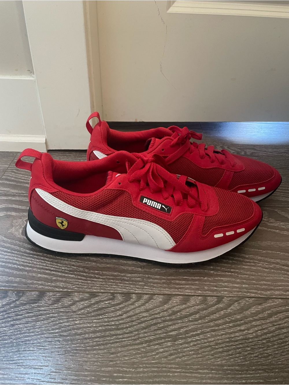 Puma x Porsche Men’s Red Casual Lace-Up Sneakers